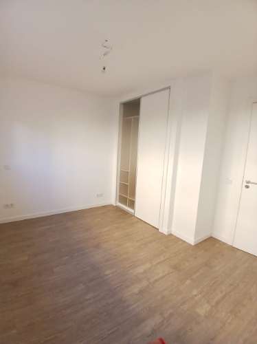 Apartamento T2 - Arrendamento anual Olhão