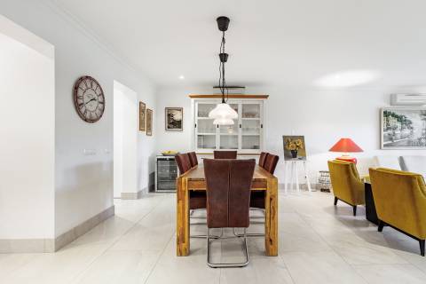 Elegante apartamento T2+1 na prestigiada residência Palmyra, Vila Sol