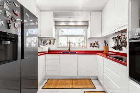 Elegante apartamento T2+1 na prestigiada residência Palmyra, Vila Sol