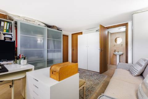 Elegante apartamento T2+1 na prestigiada residência Palmyra, Vila Sol