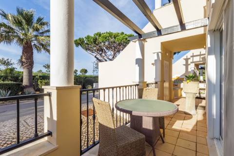 Elegante apartamento T2+1 na prestigiada residência Palmyra, Vila Sol