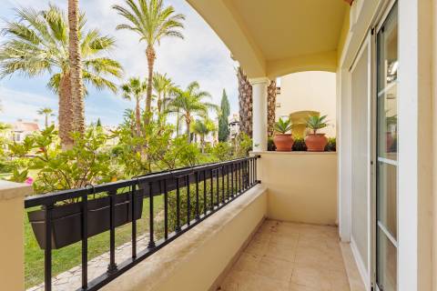 Elegante apartamento T2+1 na prestigiada residência Palmyra, Vila Sol