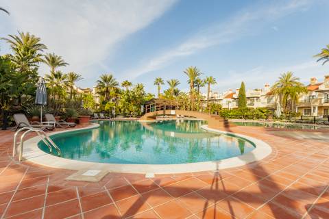 Elegante apartamento T2+1 na prestigiada residência Palmyra, Vila Sol