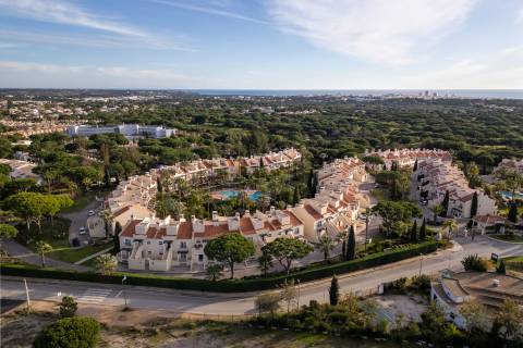 Elegante apartamento T2+1 na prestigiada residência Palmyra, Vila Sol