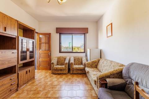 Apartamento para renovar T2 - Loulé