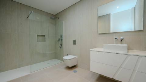 Moradia contemporânea térrea com 3 quartos, em zona tranquila, em Vilamoura