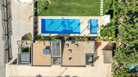 Moradia contemporânea térrea com 3 quartos, em zona tranquila, em Vilamoura