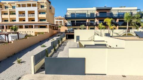 Moradia contemporânea térrea com 3 quartos, em zona tranquila, em Vilamoura