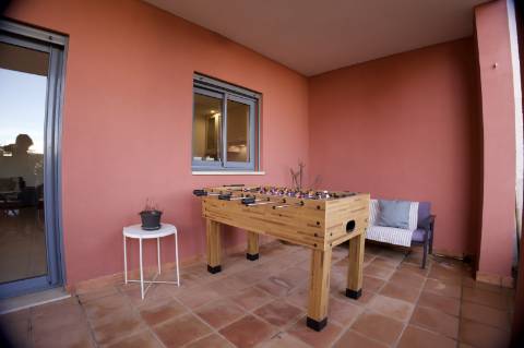 Elegante apartamento T2 com terraços em condomínio com piscina em Vilamoura