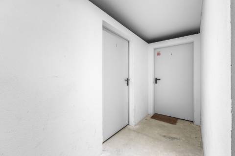 Elegante apartamento T2 com terraços em condomínio com piscina em Vilamoura