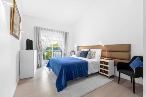 Espetacular moradia geminada V3 - Branqueira