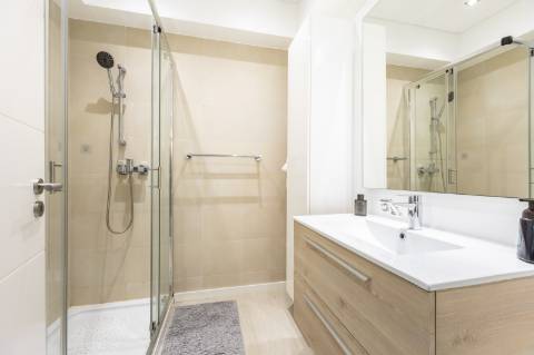 Espetacular moradia geminada V3 - Branqueira