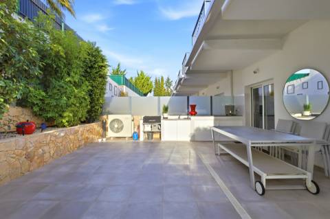 Espetacular moradia geminada V3 - Branqueira