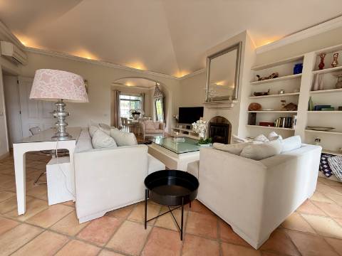 Apartamento T2 - Pinheiros Altos, Almancil