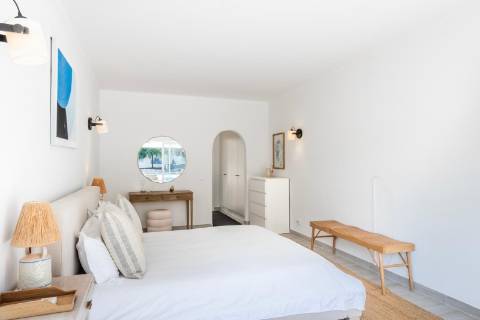 Moradia de charme V3, perto da praia e do golfe no prestigiado Triângulo Dourado, Fonte Santa - Quarteira
