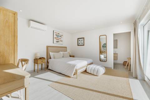 Moradia de charme V3, perto da praia e do golfe no prestigiado Triângulo Dourado, Fonte Santa - Quarteira
