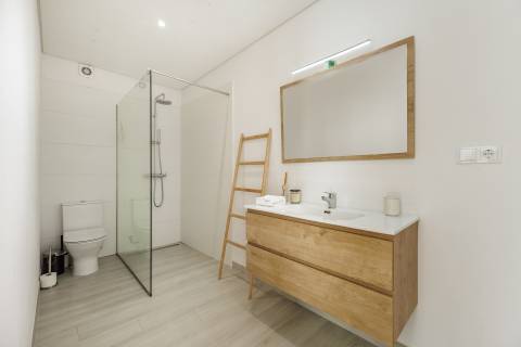 Moradia de charme V3, perto da praia e do golfe no prestigiado Triângulo Dourado, Fonte Santa - Quarteira
