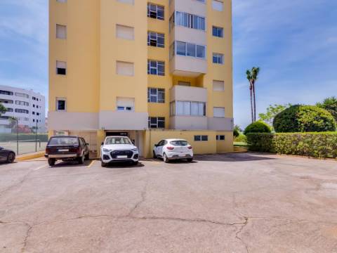 Apartamento T2 em Vilamoura - Conforto, Elegância e Localização Privilegiada