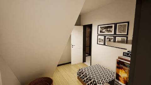 Casa geminada V5 em renovação - Armação de pera