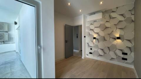 Apartamento T2+1 renovado - Vilamoura