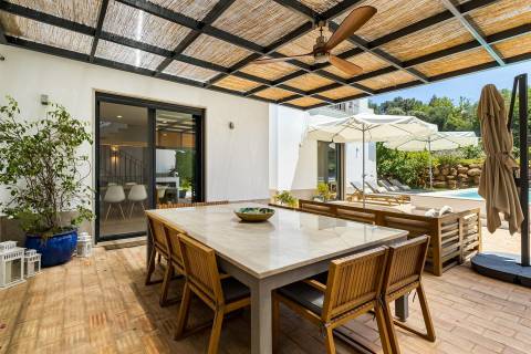 Magnífica Moradia Contemporânea com piscina, entre Loulé e Quinta do Lago