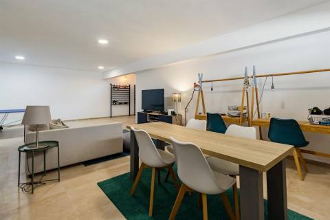 Magnífica Moradia Contemporânea com piscina, entre Loulé e Quinta do Lago