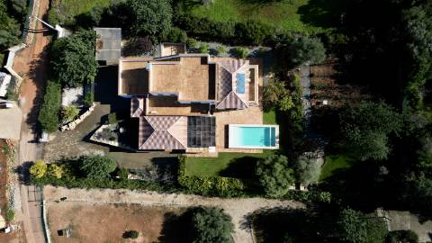 Magnífica Moradia Contemporânea com piscina, entre Loulé e Quinta do Lago