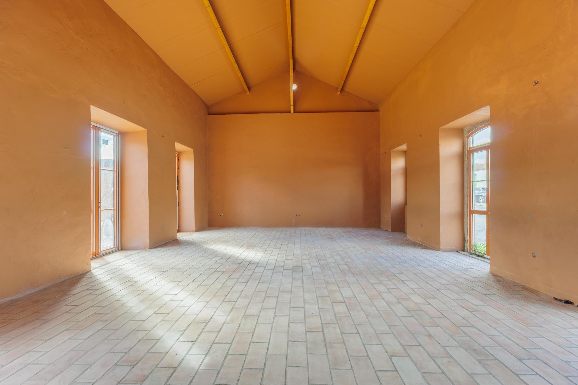 Casa antiga para recuperar