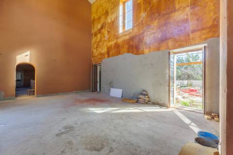 Casa antiga para recuperar