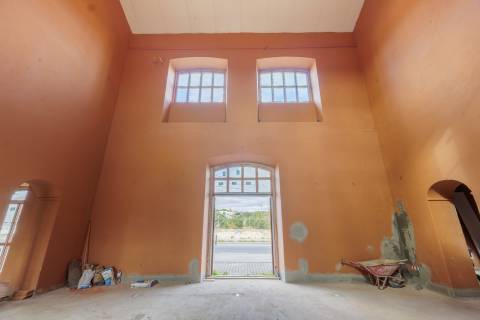 Casa antiga para recuperar