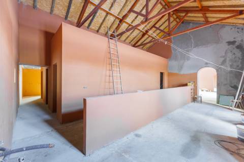 Casa antiga para recuperar