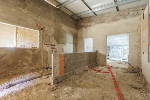 Casa antiga para recuperar