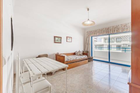 Apartamento T1 - Quarteira