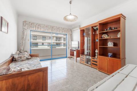 Apartamento T1 - Quarteira