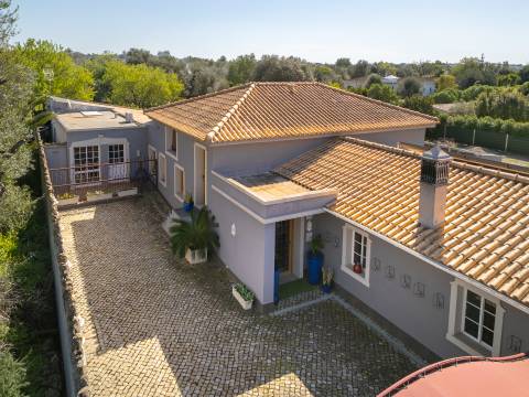 Moradia V5 - Vale d´éguas