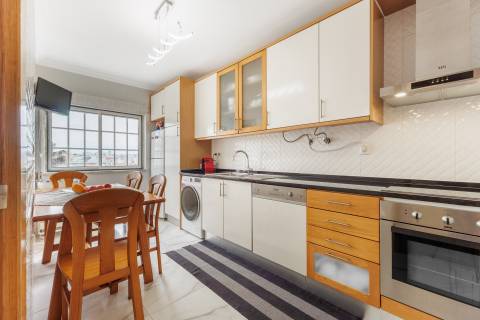 Apartamento T1 remodelado - Quinta do romão