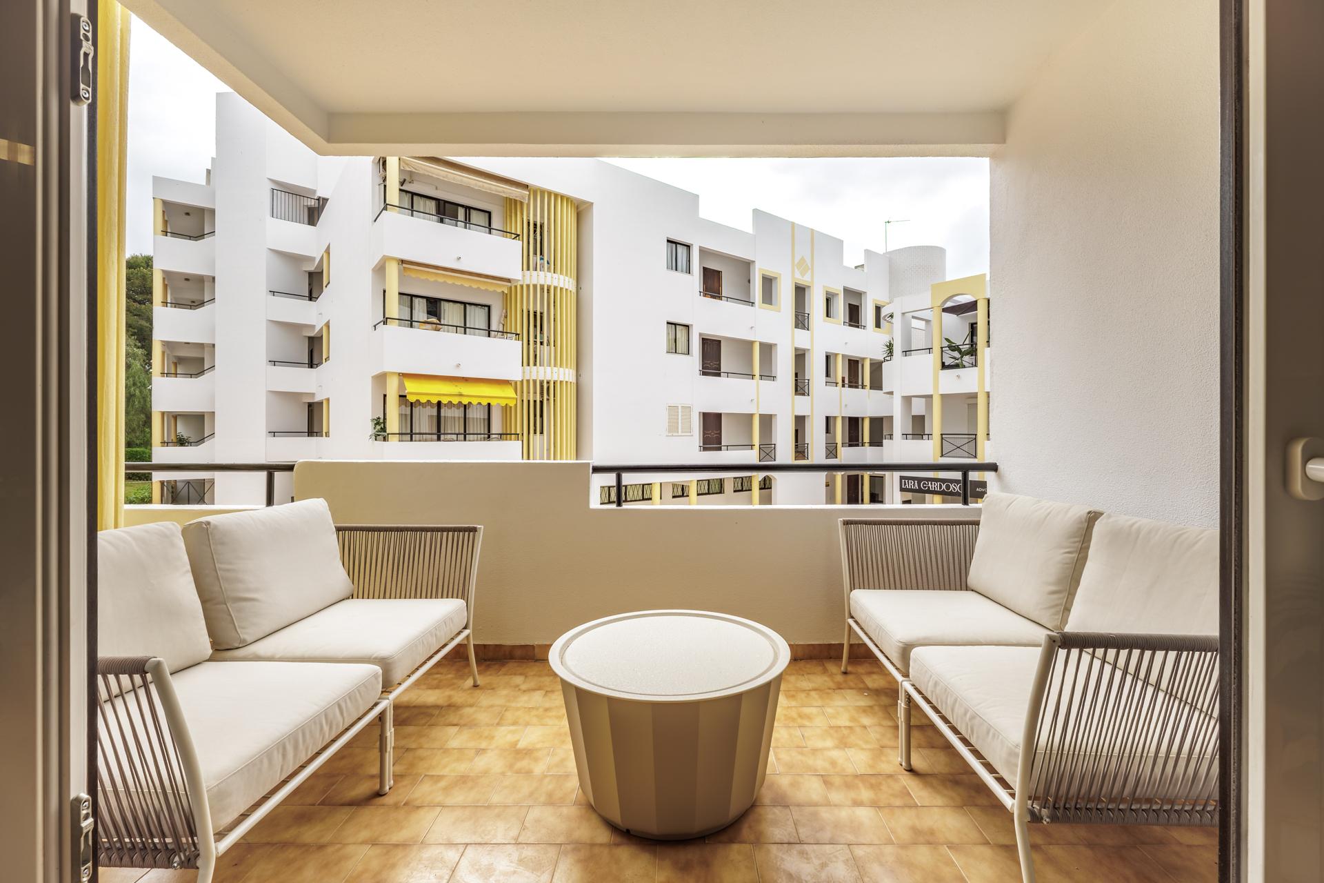 Apartamento T1 renovado - Vilamoura