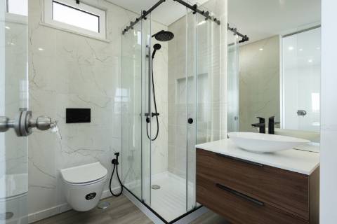 Fantástica Moradia T3 Renovada - A Apenas Minutos da Praia e Praça, Vale do Lobo