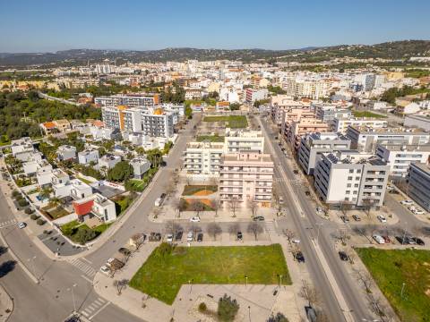 Terreno com projeto aprovado para construção de um prédio