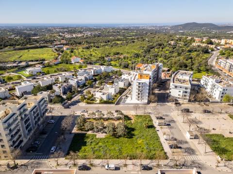 Terreno urbano para construção - Loulé