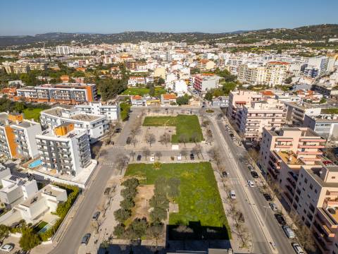 Terreno urbano para construção - Loulé