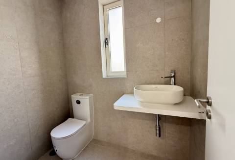 PARA ARRENDAMENTO - ESPAÇO COMERCIAL EXCECIONAL NO CENTRO DE LOULÉ