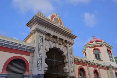 PARA ARRENDAMENTO - ESPAÇO COMERCIAL EXCECIONAL NO CENTRO DE LOULÉ