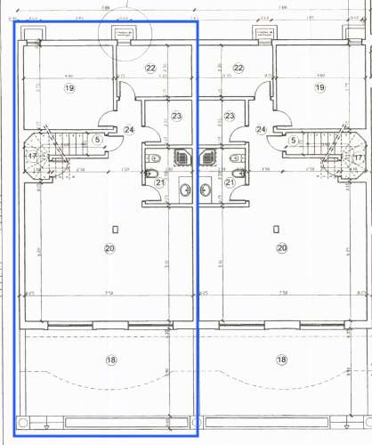 Moradia geminada V2 + 2 em Vilamoura, em condomínio com piscina