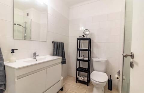 Apartamento T1 totalmente renovado