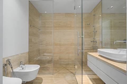 Apartamento com vista deslumbrante sobre o golfe, no coração de Vilamoura