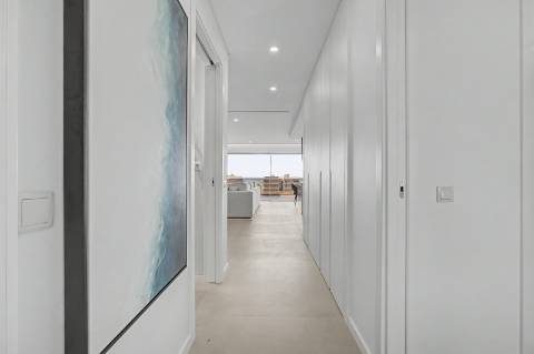 Novo apartamento T2 com acesso privado ao rooftop - Perto da praia, Quarteira