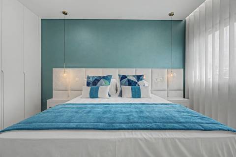 Novo apartamento T2 com acesso privado ao rooftop - Perto da praia, Quarteira