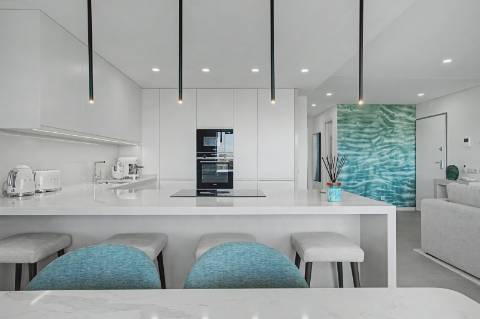 Apartamento T2 - Frente mar, forte novo