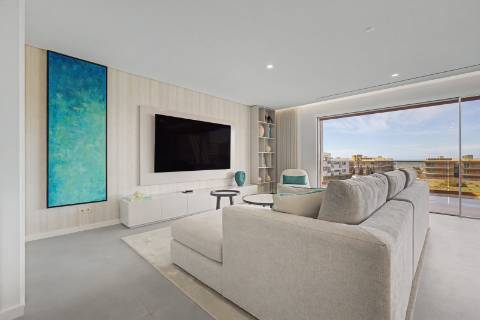 Apartamento T2 - Frente mar, forte novo